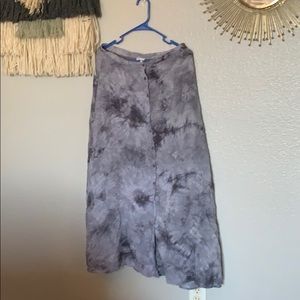 Tie dye maxi akirt that buttons all the way down
